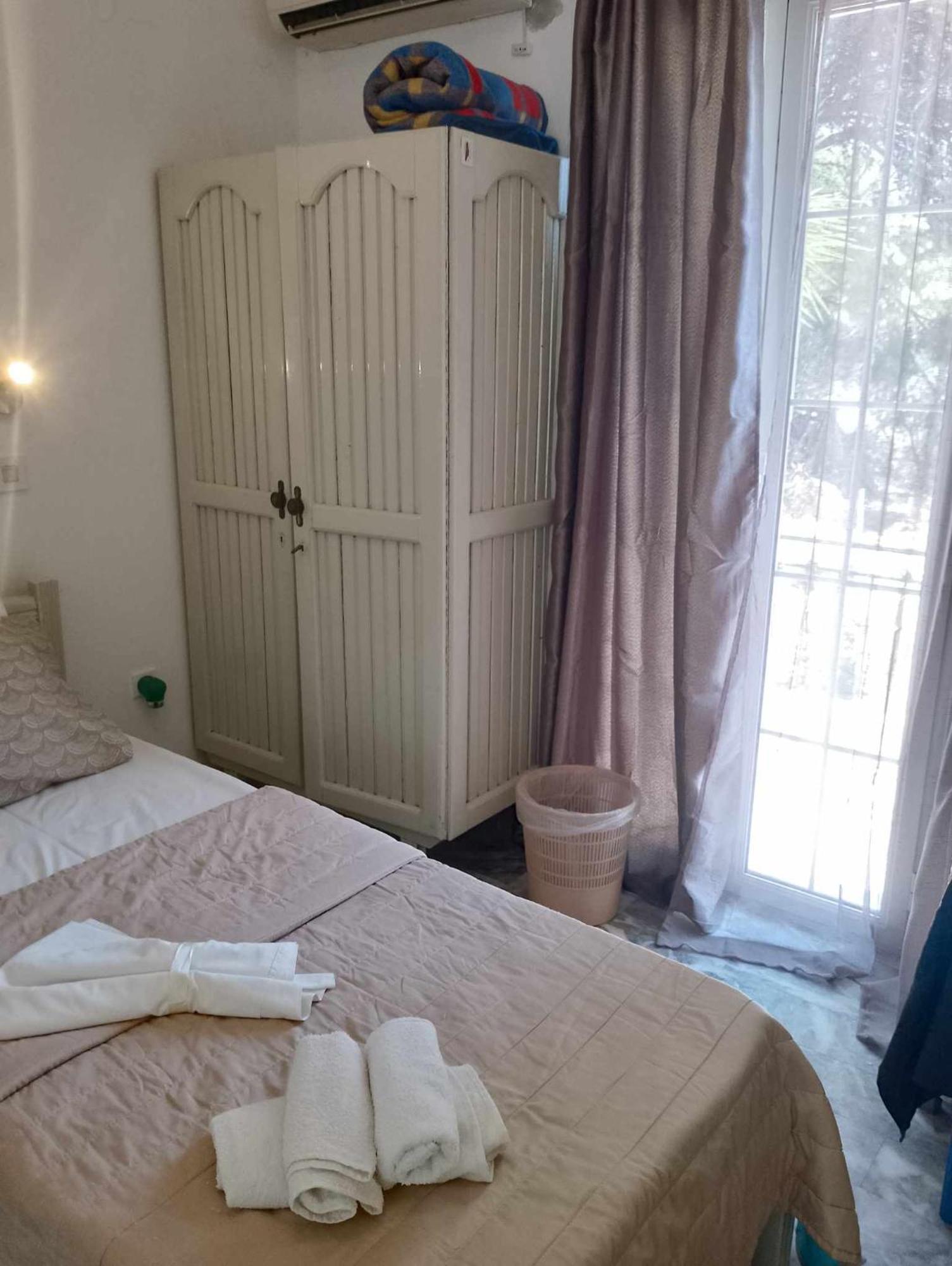 Cleios Rooms And Studios, Kalymnos 85200 Panormos  Eksteriør billede