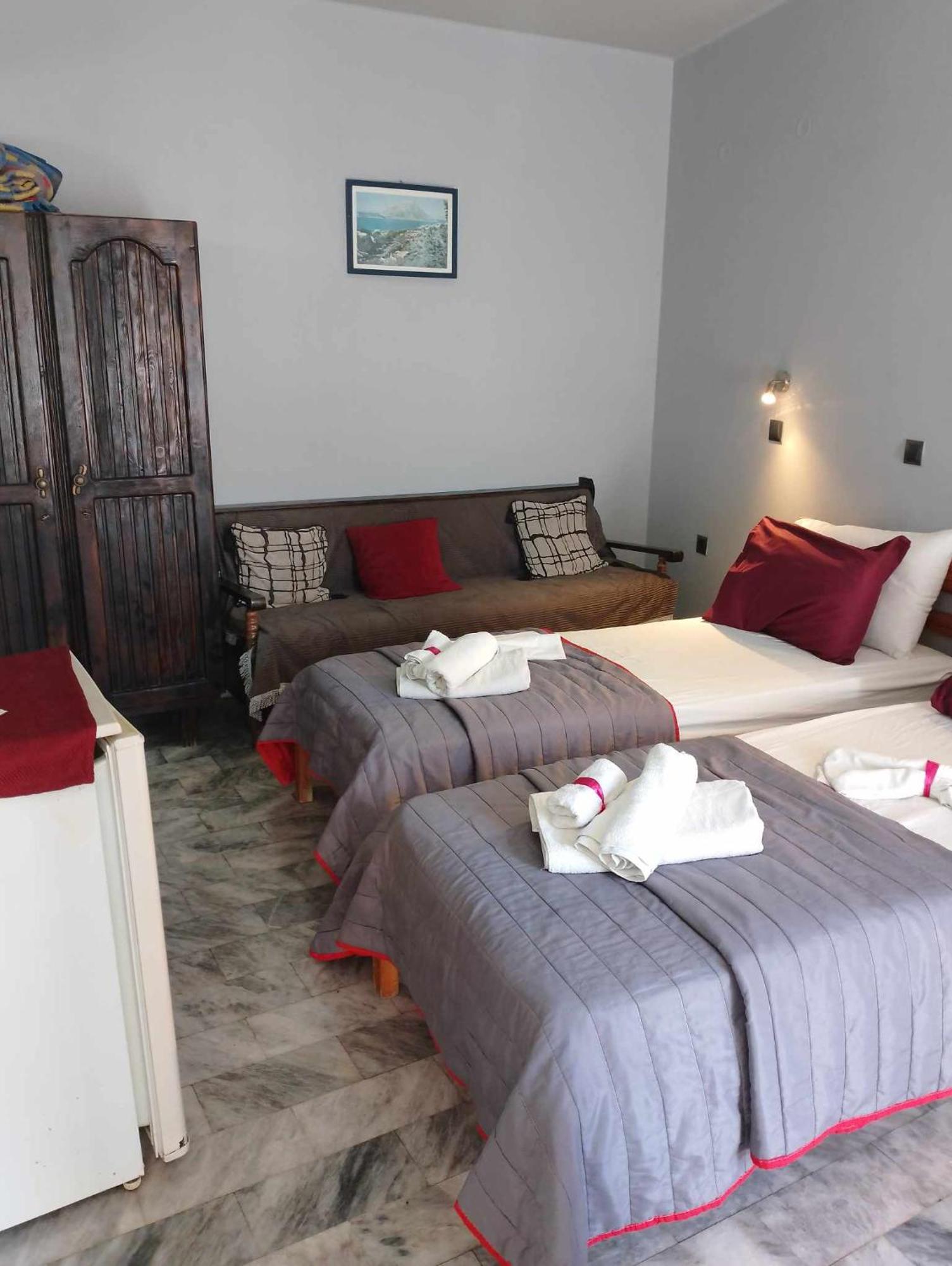 Cleios Rooms And Studios, Kalymnos 85200 Panormos  Eksteriør billede