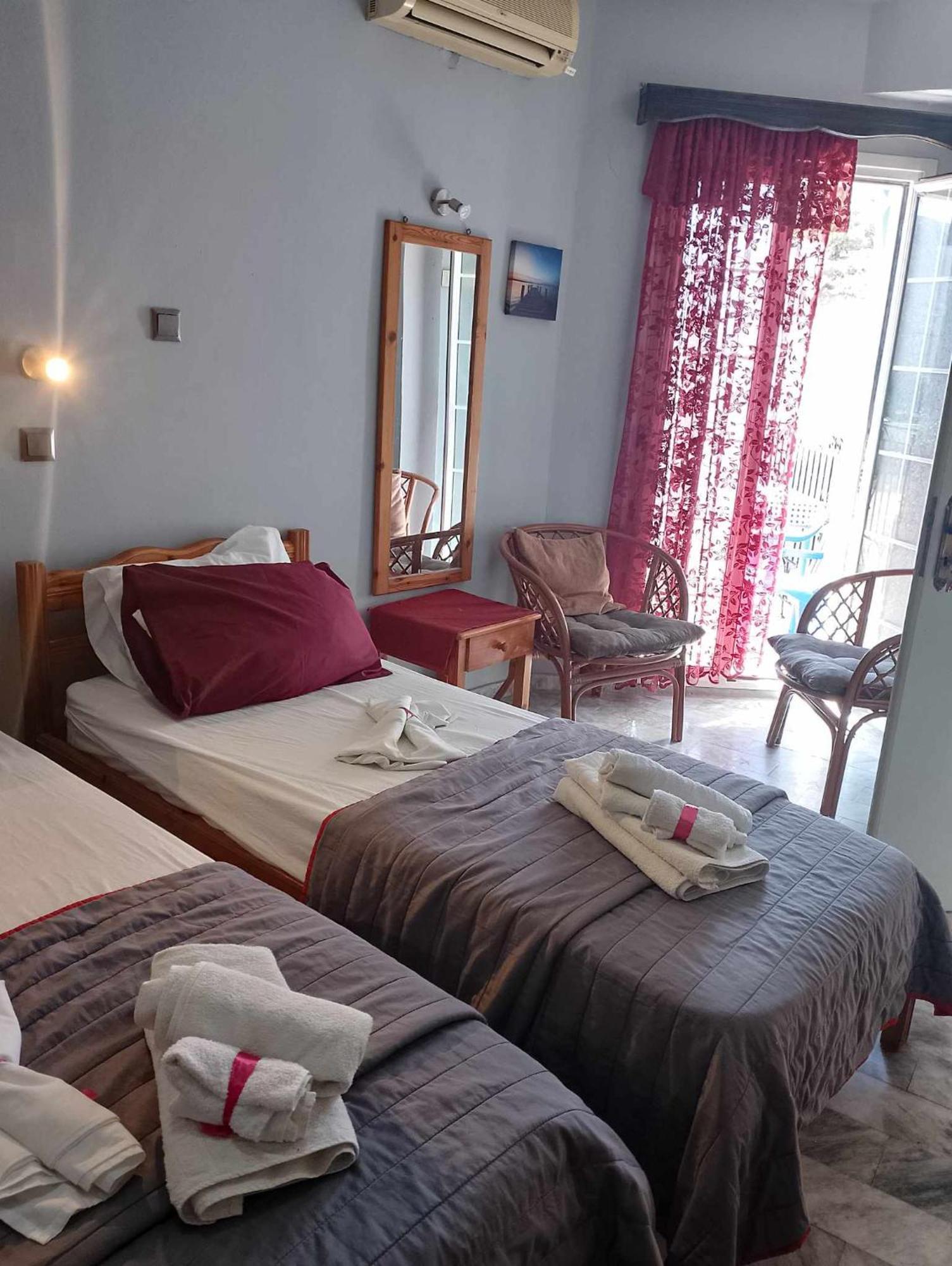 Cleios Rooms And Studios, Kalymnos 85200 Panormos  Eksteriør billede